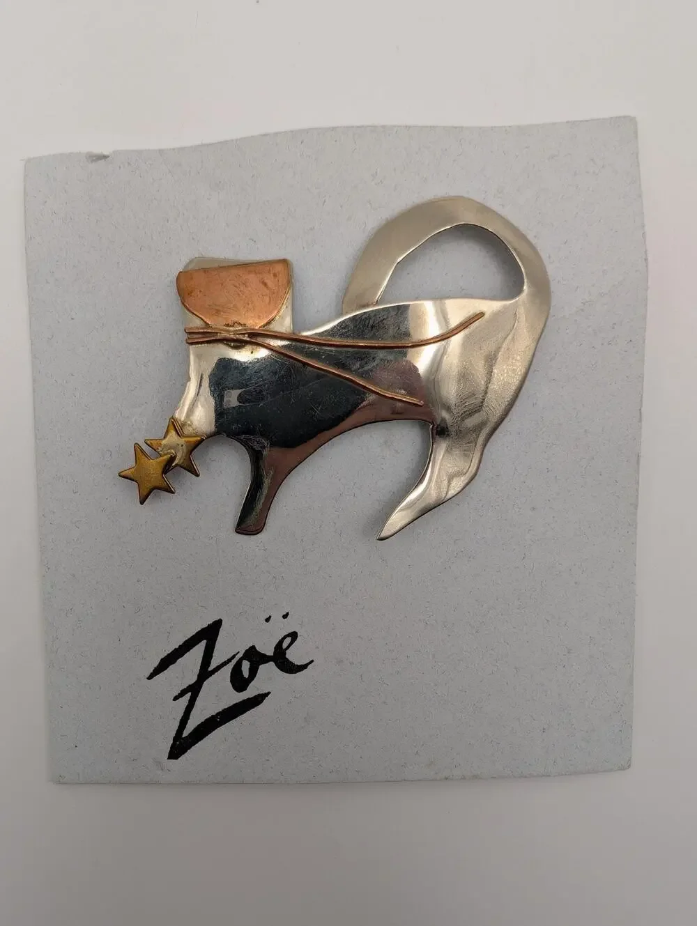 Signed Zoë Artisan Mixed Metal Celestial Cat Brooch with Stars